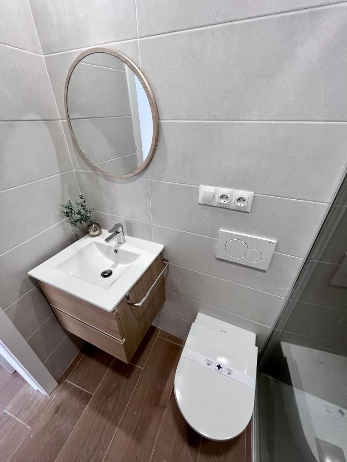 Gatu Premium Villa Flamenca , Preferente Mayores De 25 Anos Y Familias Кадис Экстерьер фото